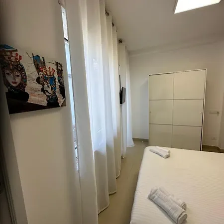 Bed and breakfast Four Naxos 3*