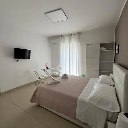 Bed and breakfast Four Naxos 3*